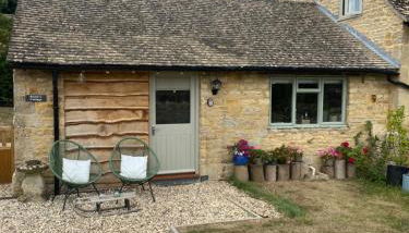 Cosy Cotswolds Self-Contained One Bedroom Cottage - Foto 1