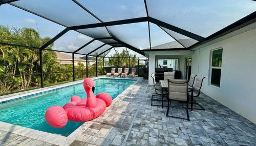 Cape House - 4 BR - Pool - Fire Pit - Private Backyard - Foto 1