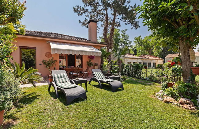 Belvilla by OYO Villa Pratolina Agli Alberoni - Photo 49