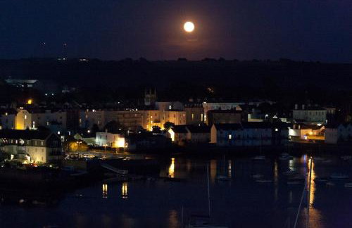 2 Bed - Leeward House by Pureserviced - Foto 29