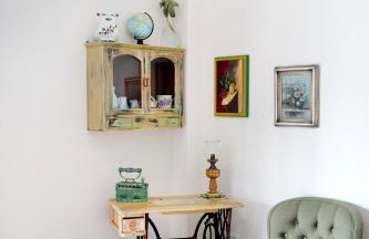 Artistic 2 Apartment - Photo 11