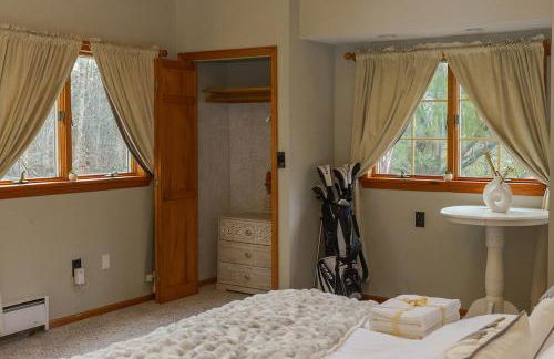 Secluded Catskills Cabin , Cozy and Private - Foto 22