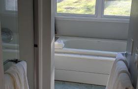 Private Berkshire Escape Special April Pricing select your dates for discount Monthly Pricing - Foto 9