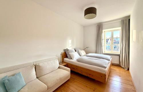 New furnished, exclusive large flat in City Center, 30min to Airport - Foto 8