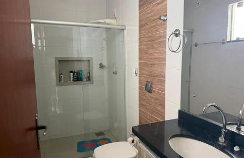 Linda casa e aconchegante próx ao lago Diacuí - Foto 17