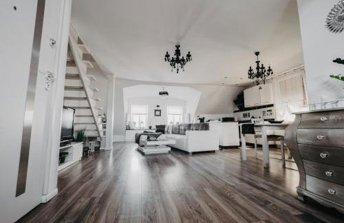 Apartament Rynek Pniewy - Foto 2