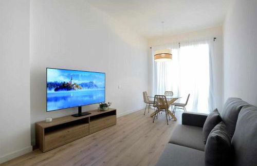 Mike House Alójate en el corazón de Zaragoza - Foto 13