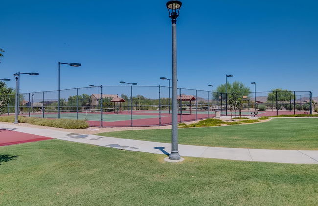 Charming Home in the Desert - Photo 48