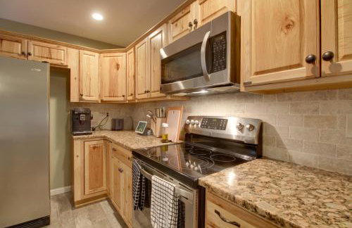 Cozy Goode Cabin with Deck about 17 Mi to Lynchburg - Foto 11