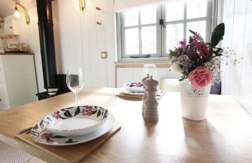 Hut at Nettle and Dock - Foto 30