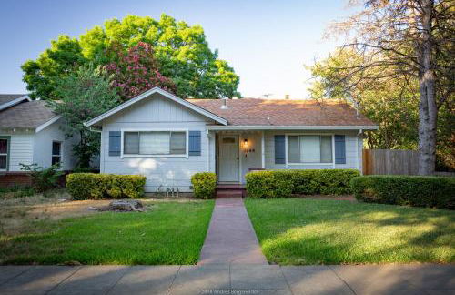 Downtown Dream Casa Near Chico State, Private Yard - Foto 2