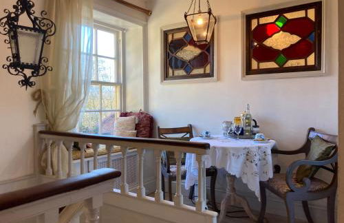 Groves Hall Garden Apartment Whitby - Photo 3