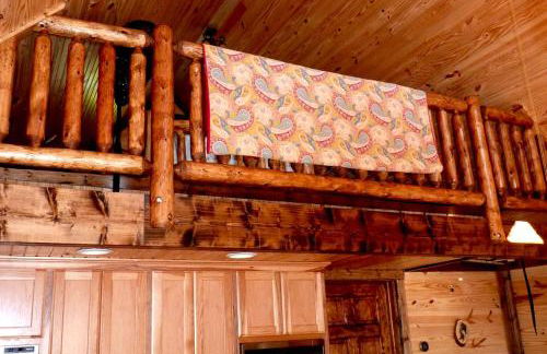 Vacation Cabin Rental near Amazing Hiking Trails in Liberty, Kentucky - Foto 10