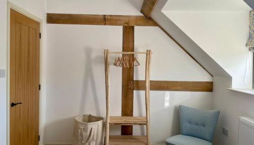 Stylish Barn with Meadow Views & Brookside Garden - Foto 2