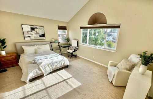 Stunning Oasis Retreat Pool Hot Tub SF Bay - Photo 42