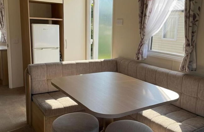 Caravan - Sleeps 6 & Parking - Foto 23