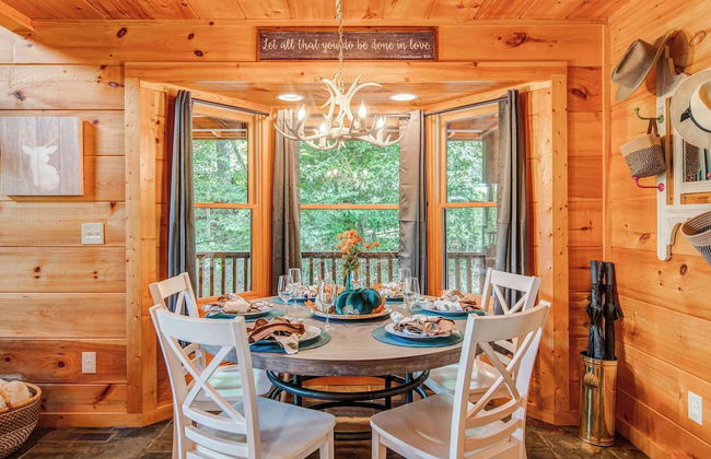 Gorgeous & Secluded 3 BDR Cabin in Mineral Bluff! - Foto 41