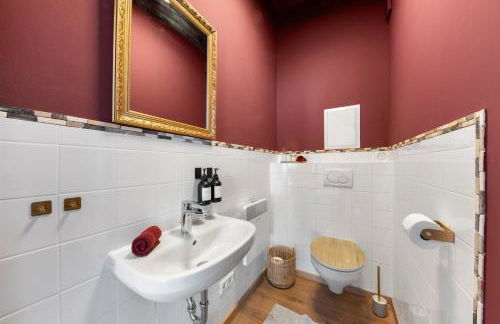 Liebelei Miesbach Boutique Apartment - 2 Min zum Bahnhof, eigener Parkplatz - Foto 11