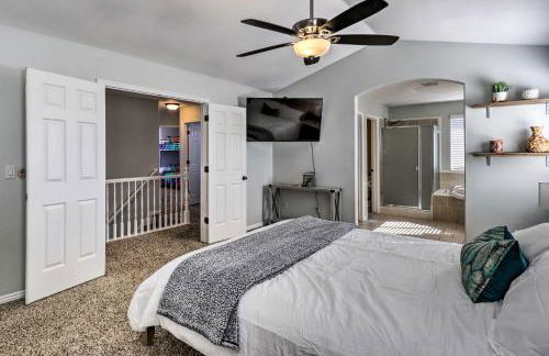 Family-Friendly Home with Theater, 24 Mi to SLC - Foto 13