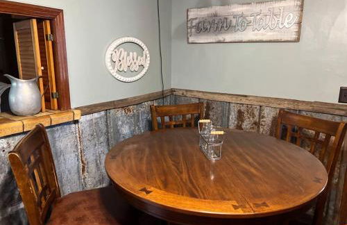 Quiet Farmhouse IN THE COUNTRY close to major theme parks - Photo 14