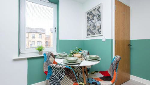 Carnforth 91 by Alt-Stay Contractor Accommodation - 2 Bed En-suite Contractor Home With Parking, Wi-Fi & Full Kitchen - Ideal For Long stays - Foto 4