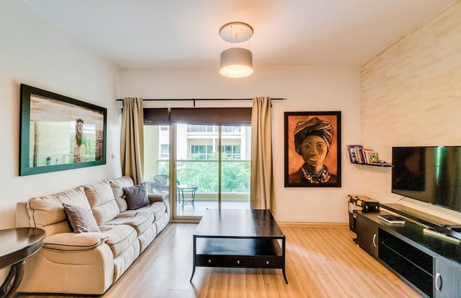 1 Bedroom Apartment Greens - Photo 1