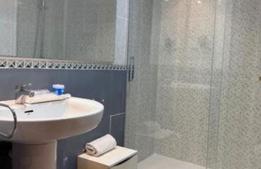 Travel Habitat Palau De Les Arts - Photo 19