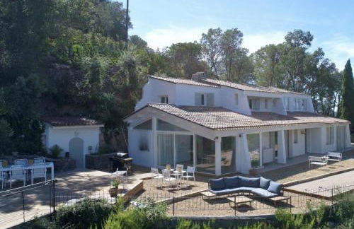 Villa Ormarine, vue exceptionnelle sur la baie de Cannes et le Mercantour - Foto 13