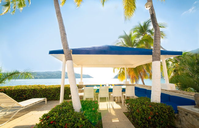 Exclusiva Villa con Acceso Directo a la Playa - Foto 18