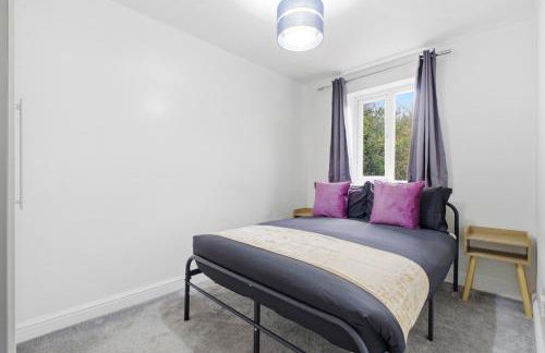 4 bedroom detached house 4 bathrooms - Foto 25