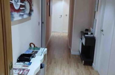 Habitación en apartamento compartido , especial oferts para autoescuela - Foto 4