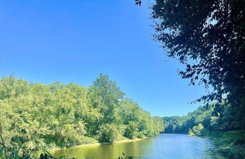 Scenic Views & River Access, Cozy River Home - Foto 65