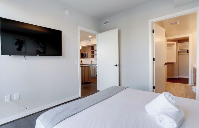 Stylish Apartment Steps from the Metro - Foto 14