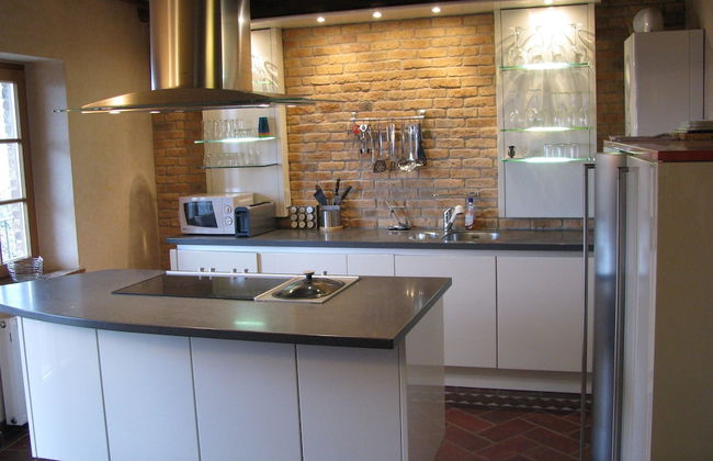 Mansion in Langhe With Pool and Winery Charm - Foto 12