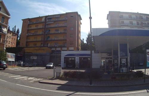 Serravalle Shopping - Outlet - Foto 19