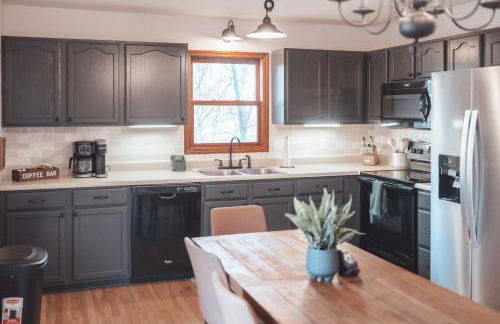 Bigfoot's Hideout - A Hocking Hills Escape - Foto 11