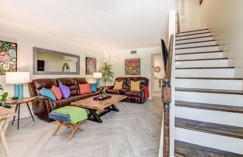 Dog Friendly Home by Flagler Avenue! Fenced Yard and Garage! Walk to the Beach! - Foto 7