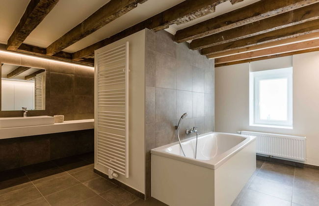 Modern Holiday Home in Assenede With Private Garden - Photo 10