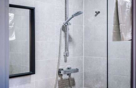 Central Warehouse Apt - Sleeps 8, Pet Friendly - Photo 16