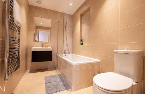 1BR Flat, Sleeps 4, Opposite Gunnersbury Station - Foto 14