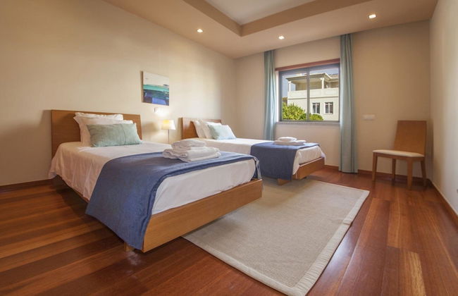 B27 - Luzbay 2 Bed Apartment - Foto 15