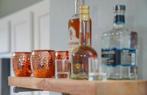 The StayAwhile Studio - Photo 15