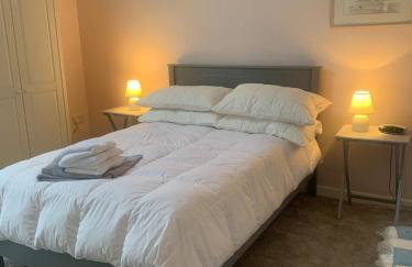 Victorian Seafront House - Photo 11