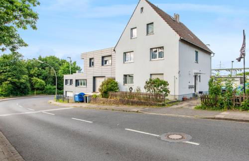 Velbert, gute Lage, Ideal für Geschäftsleute, Monteure, Messegäste, 3 Schlafzimmer, SmartTV - Foto 13