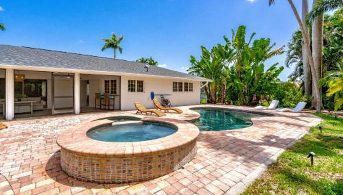 Serene Pool & Spa Home near Beaches & Downtown - Foto 5, Garden, Garden view