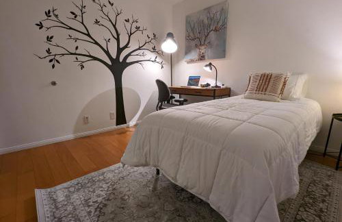 Stylish 4 Bedroom Home Near Venice Beach with Backyard BBQ - Foto 6
