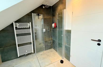 Himy Home - Moderne Wohnung mit große Dachterrasse - Photo 31