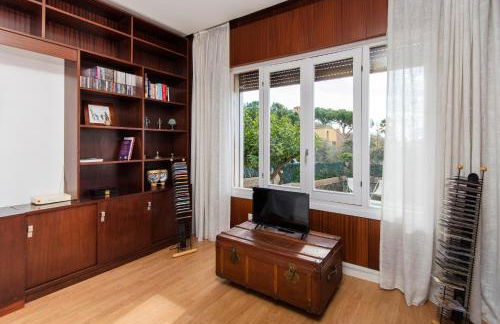 Queen Fabiola Villa, spacius home with private Pool in east Malaga - Photo 59