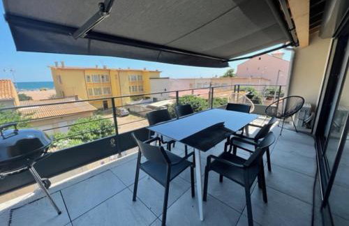 OUSTAL CAVAL MARIN A - Foto 2