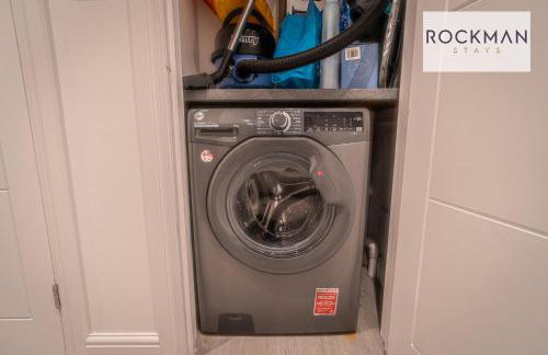 Royal Oak Apartments 3 - Secure Parking - Perfect for Contractors - 2 Bedroom - 2 Bathroom - Fast Wi-fi - Long Term Stays - - Foto 12